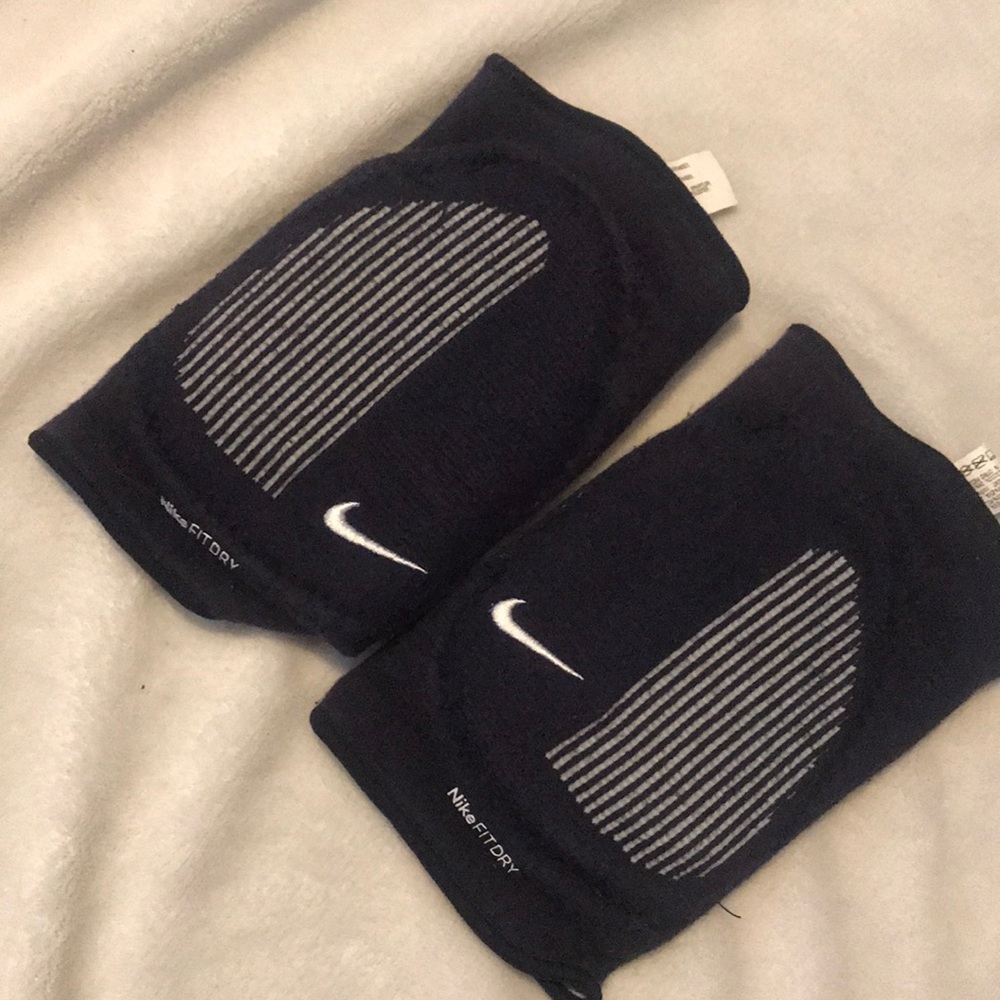Nike volleyball navy blue knee pads